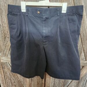 CBUK Cutter Buck Shorts Men's‎ Size US 40T Eur 56L Navy Blue Pleated Front Golf